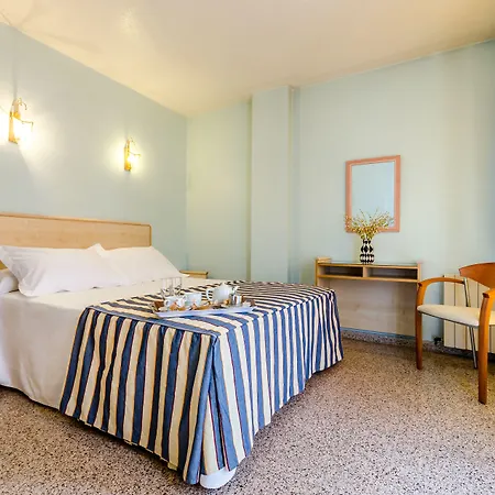 Hotel Mediterráneo-3